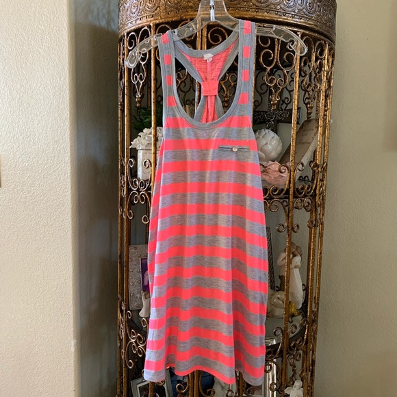 Xhilaration Tops - Xhilaration Ladies Tank Top